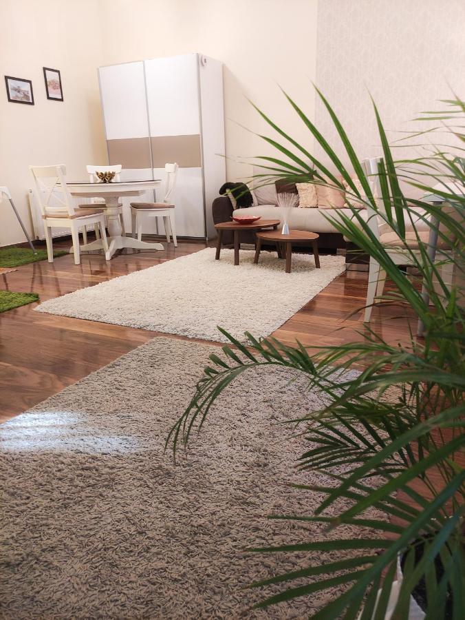 Broadway City Center, Fully Equipped, 4 Person Budapest Exterior foto